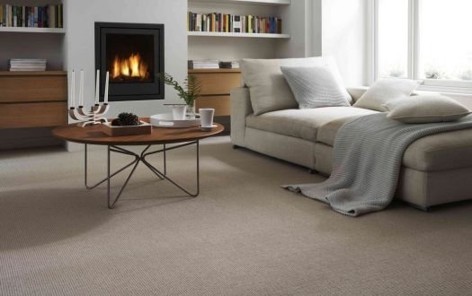Cushioned wool carpet