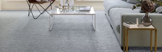 Long-lasting grey carpet