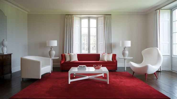 Stylish-Red-Carpets-in-Dubai