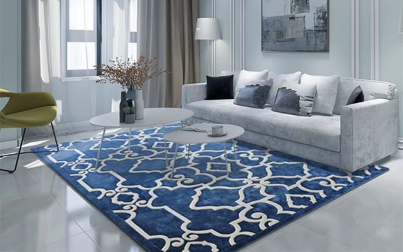 Blue For Royal Look